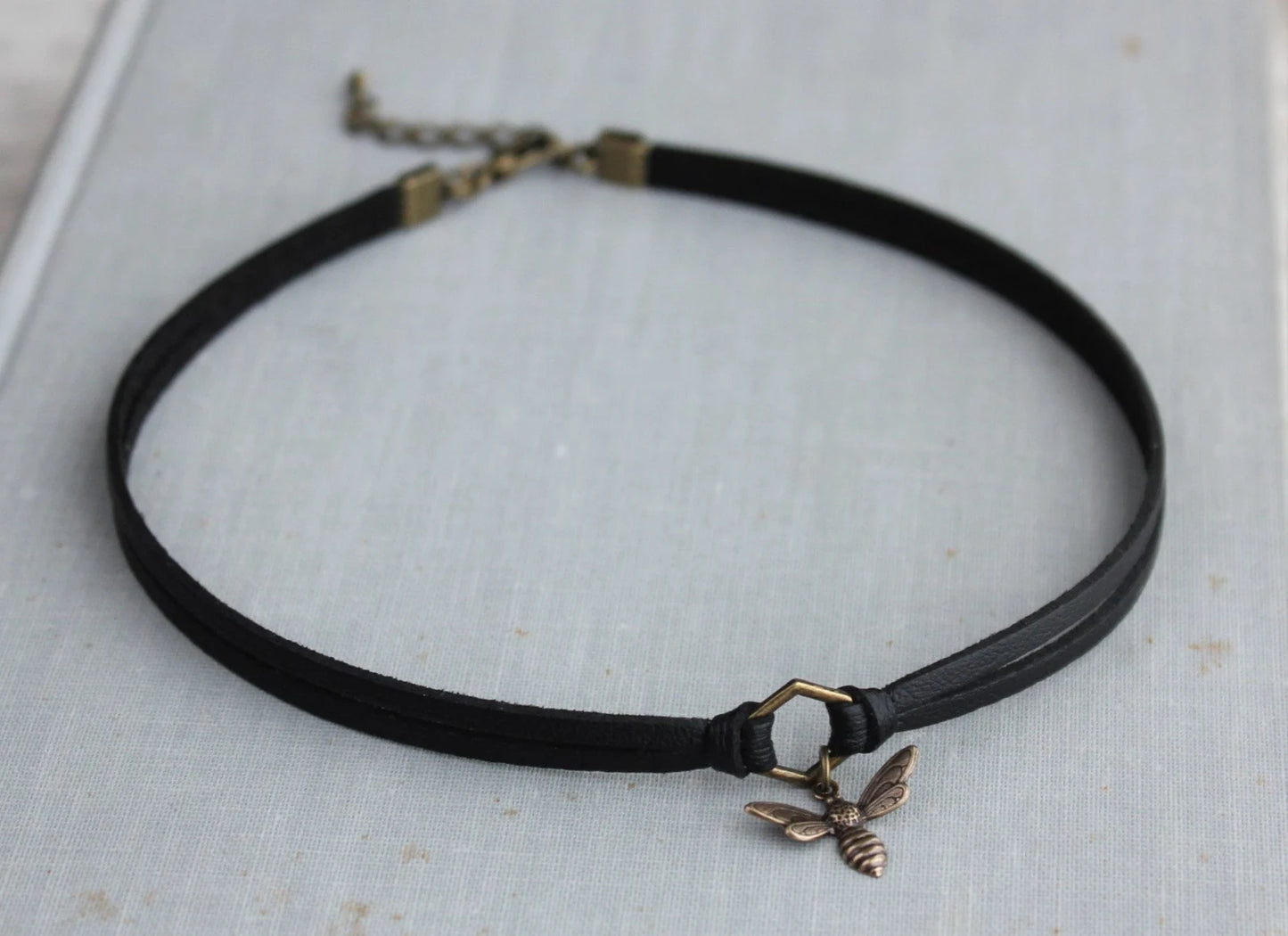 Bee Choker. Silver or Bronze