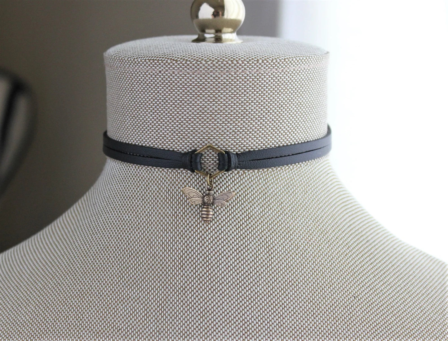 Bee Choker. Silver or Bronze