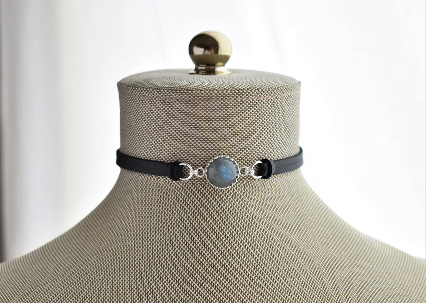 Labradorite Choker. Sterling Silver