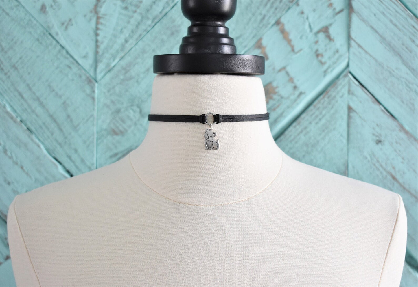 Cute Cat Leather Choker