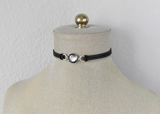 Black Pearl Leather Choker