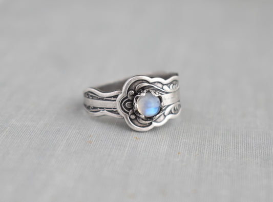 Rainbow Moonstone Spoon Ring. Dainty Spoon Ring