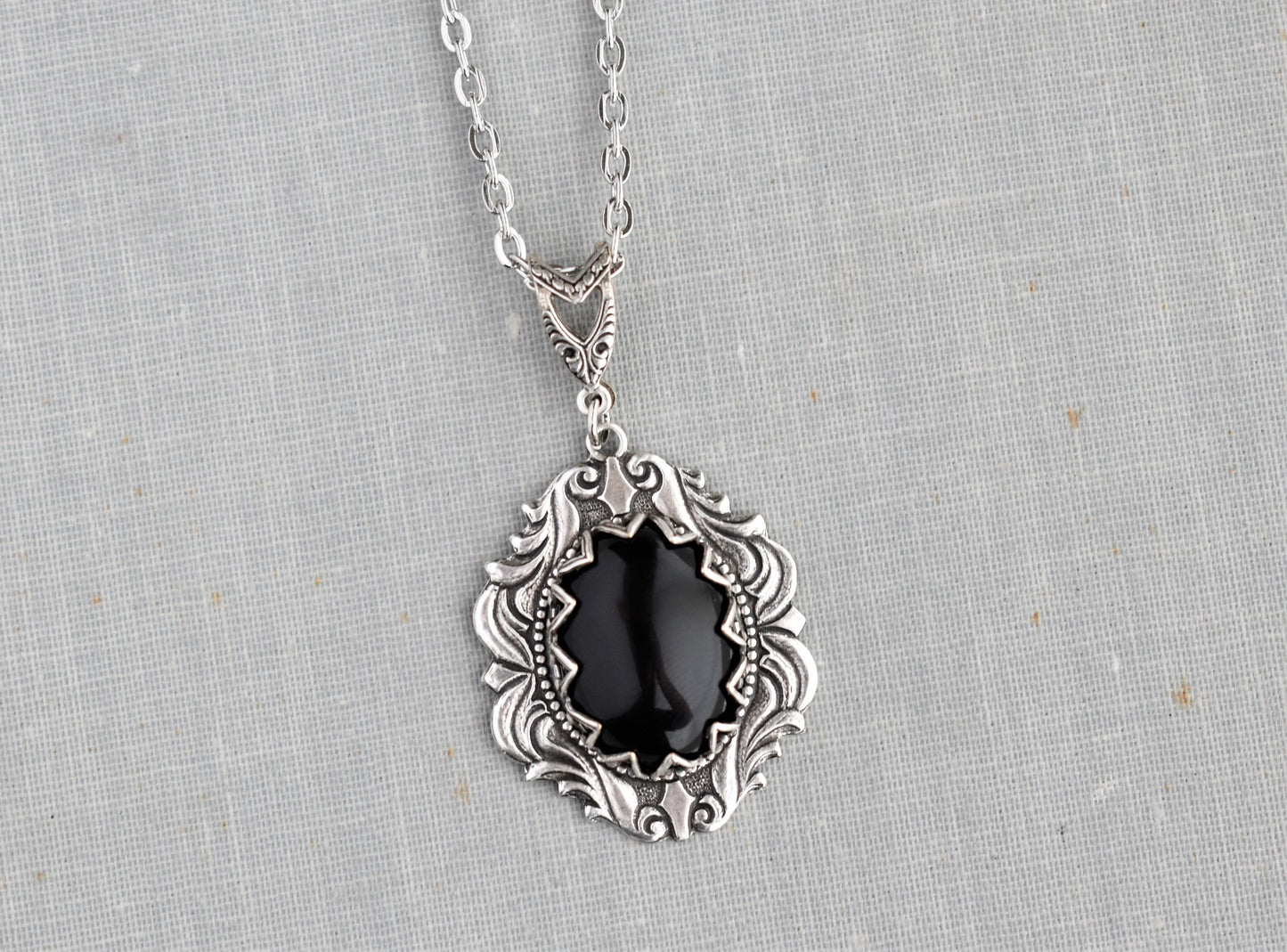 Onyx Necklace. Gemstone Necklace.