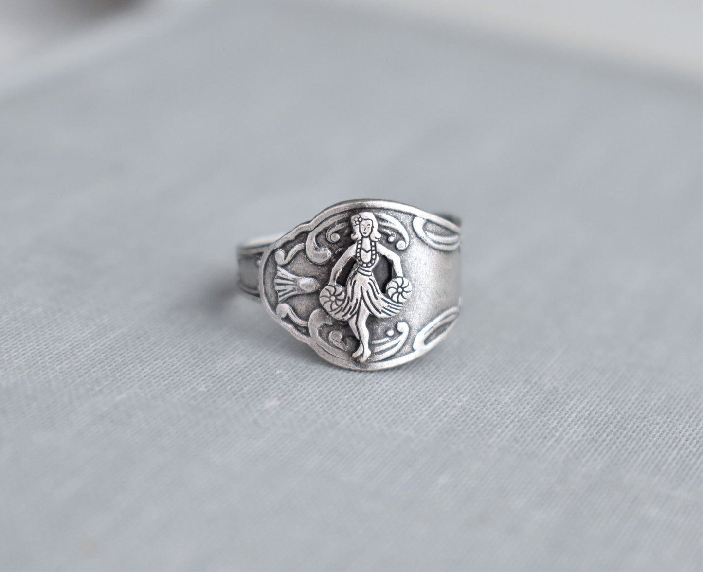 Hula Dancer Spoon Ring. Dainty Ring