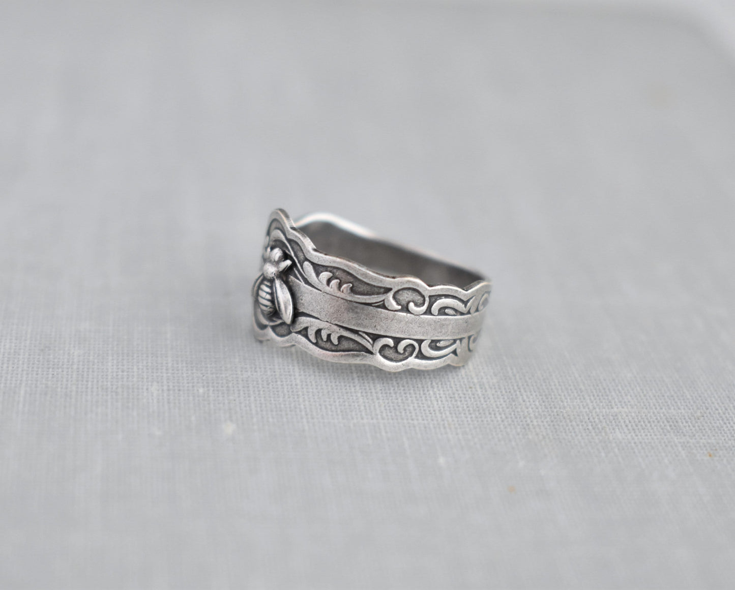 Bee Spoon Ring. Tiny Bee Ring. Dainty Ring