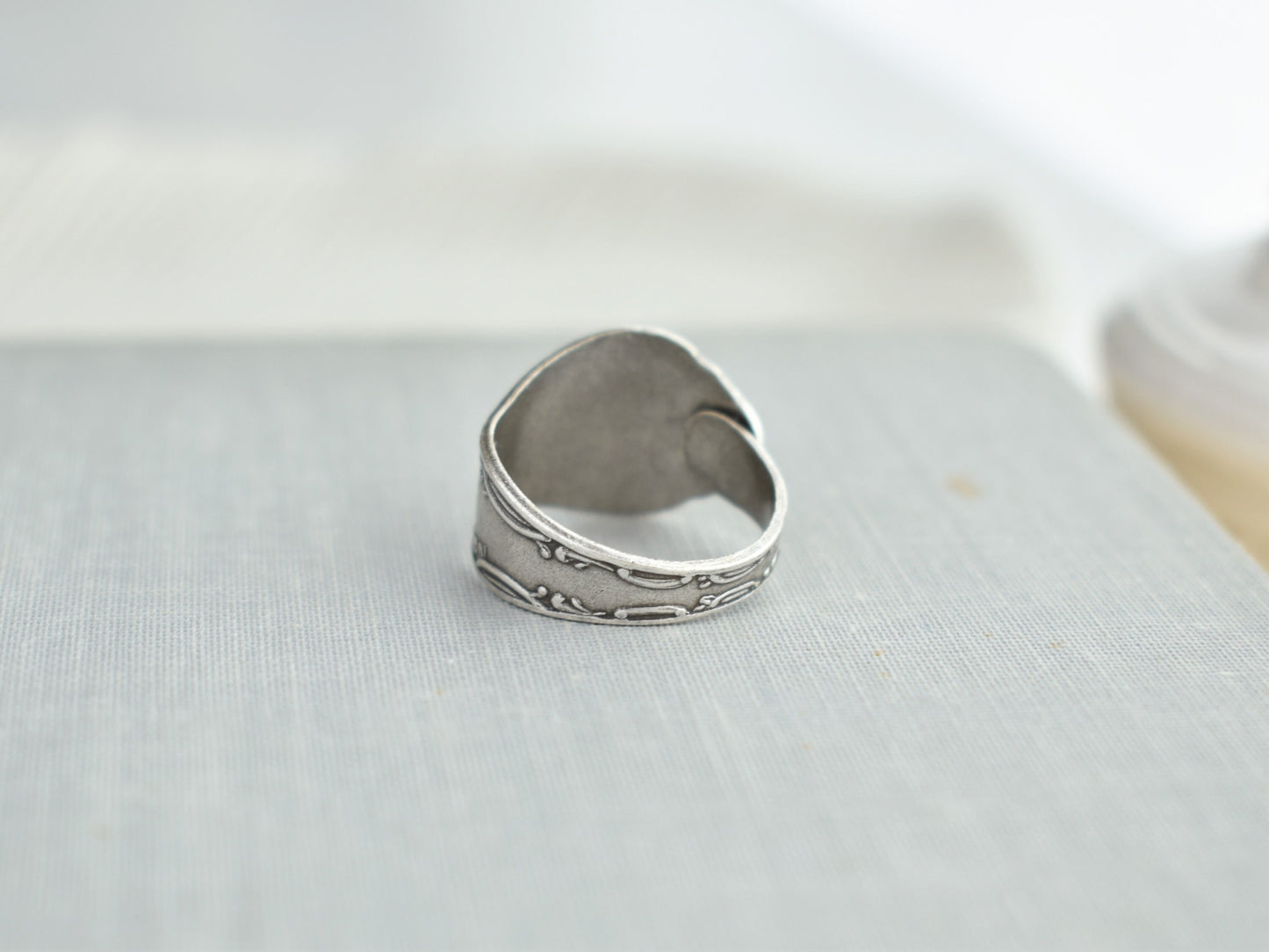 Cat Spoon Ring. Dainty Ring